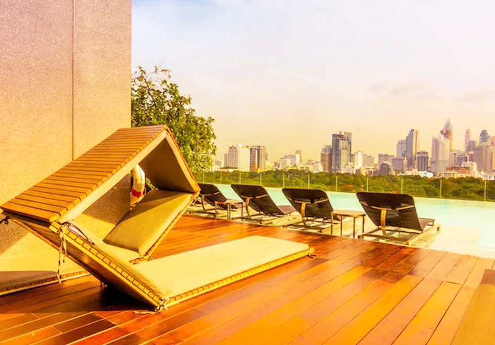 Infinity Pool Deck